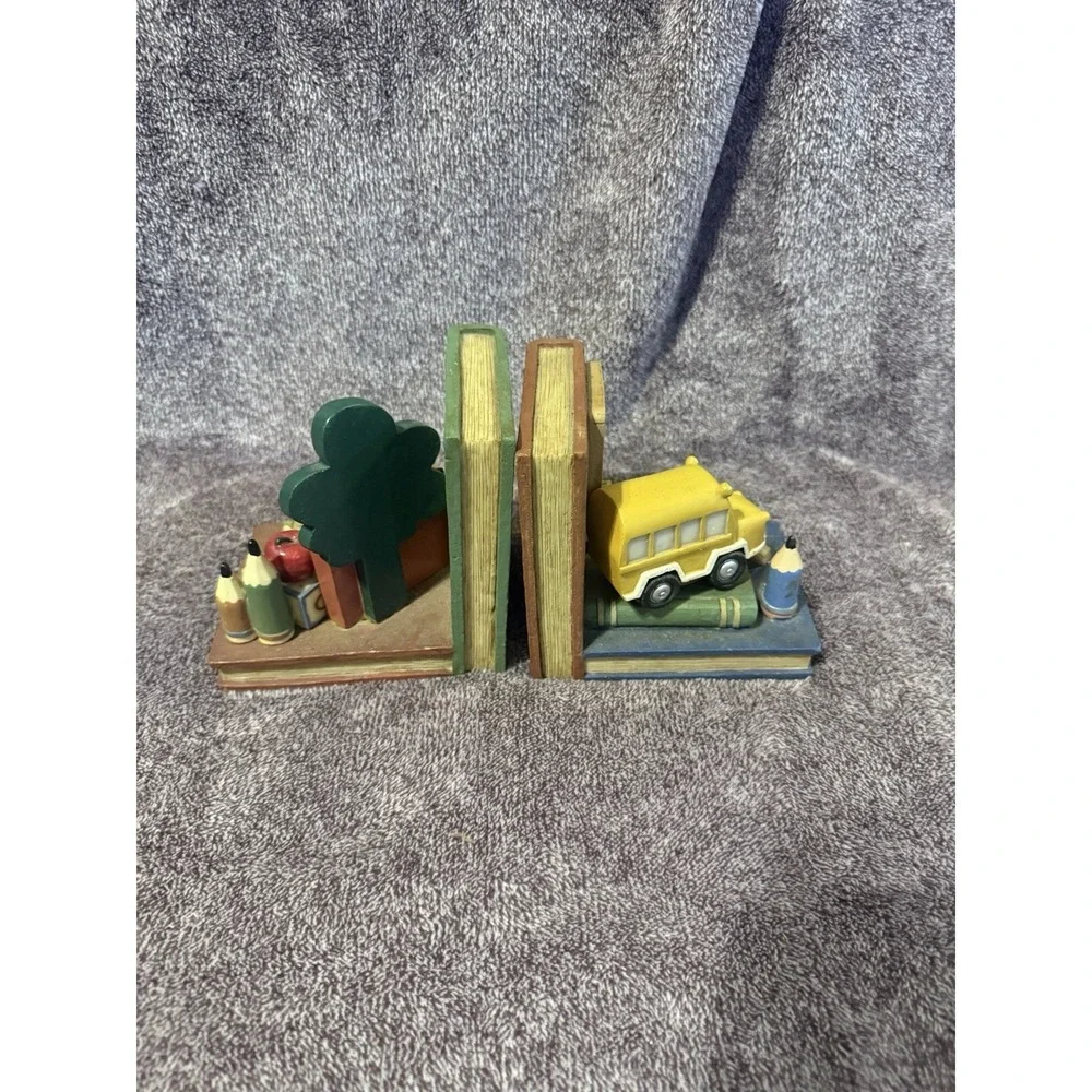 Vintage School‎ Bookends Set Teacher Apple ABC Blocks Books Bus  Decor Resin